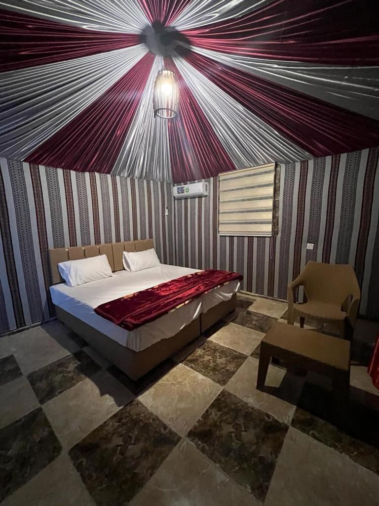 Scarlet Luxury Camp Wadi Rum Bagian luar foto